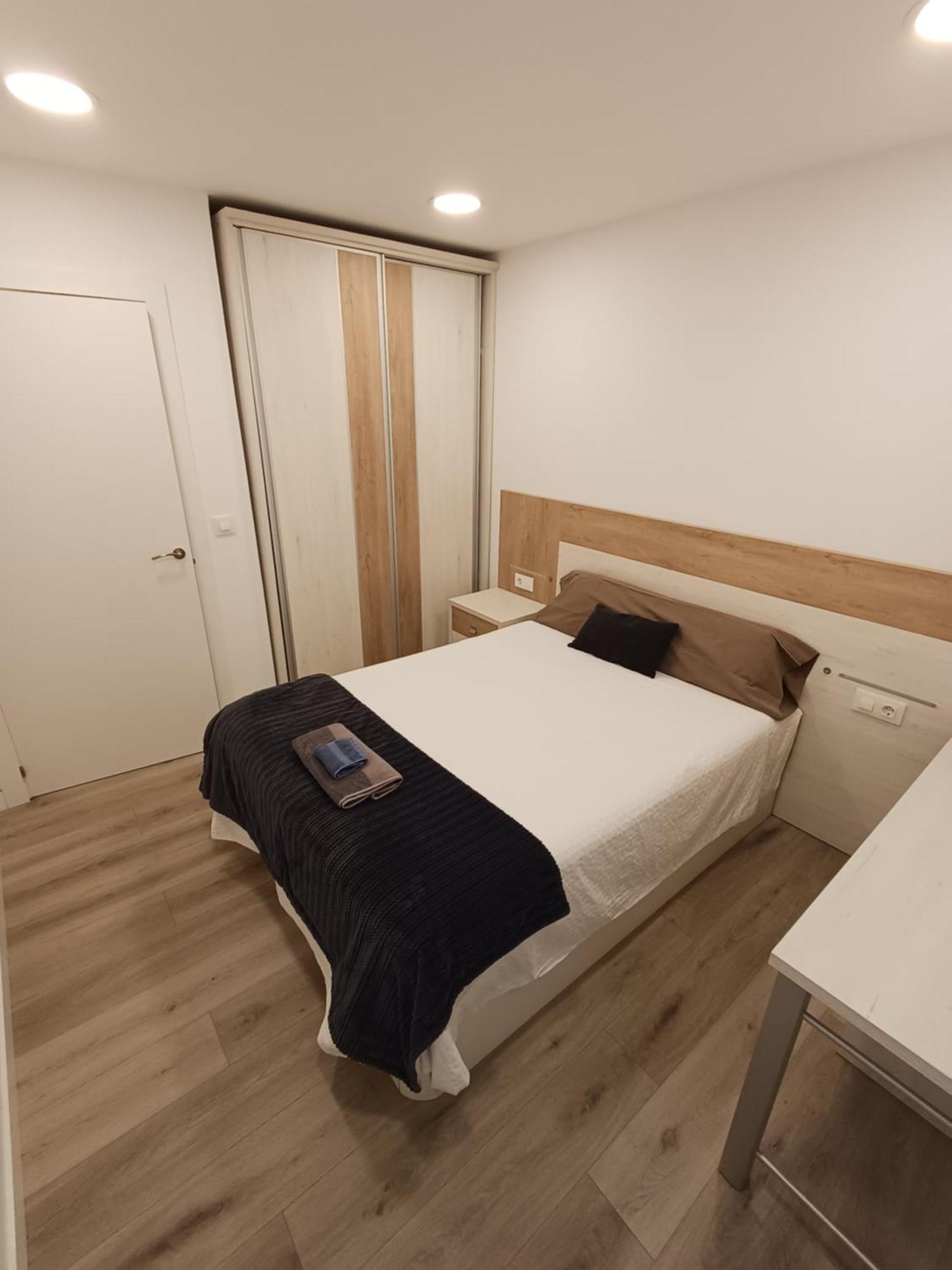 Moderno, céntrico. Perfecto para familias. Vitoria Exterior foto